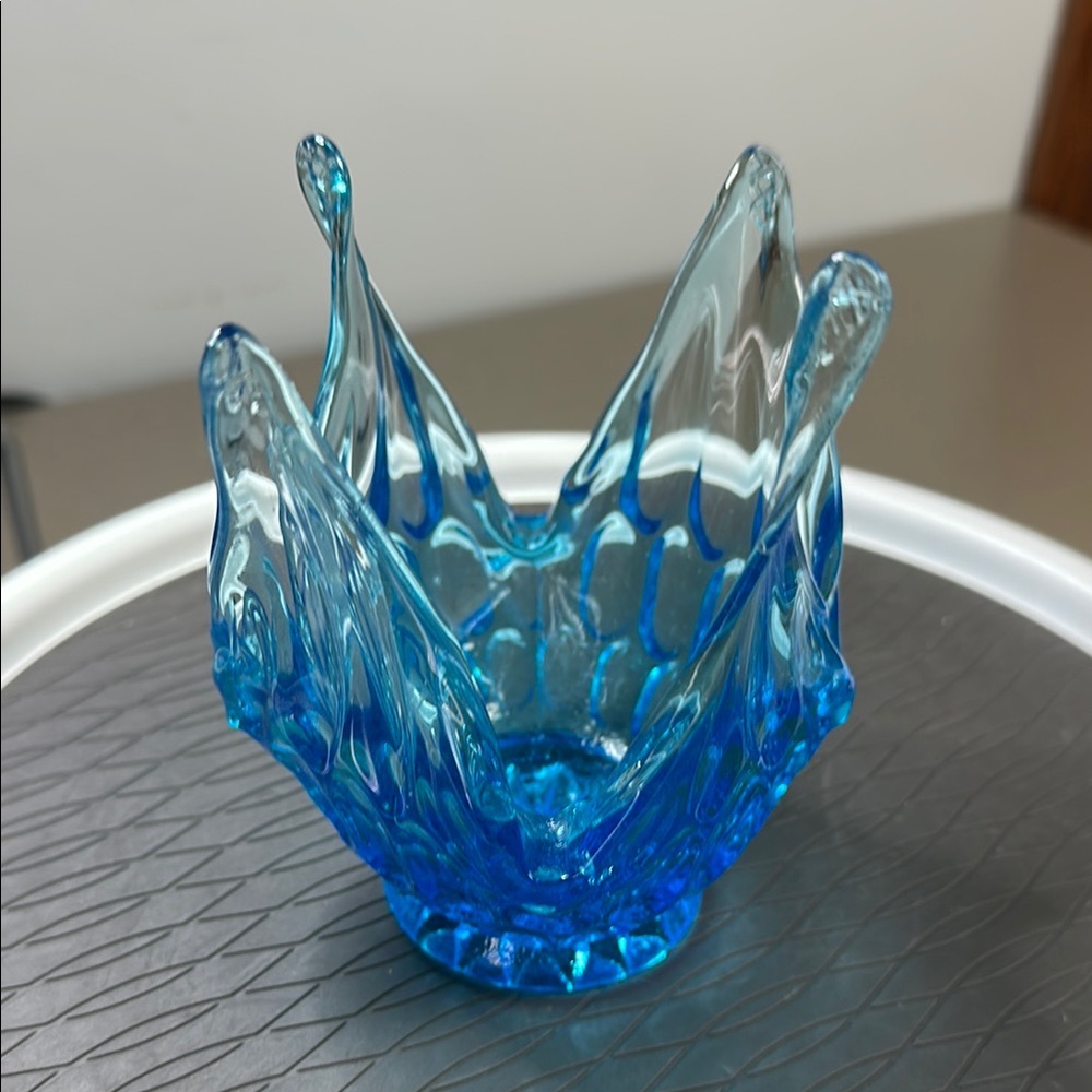 Vintage Colonial Blue Glass swung-pulled glass with thumbprint pattern